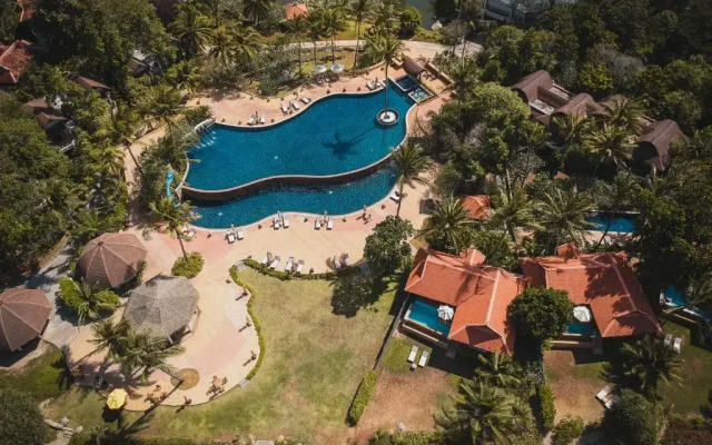 Rawi Warin Resort and Spa