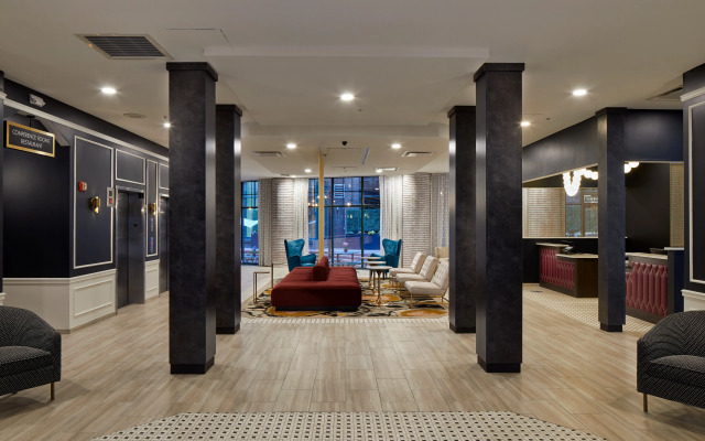 Hotel Indigo Cleveland Downtown by IHG