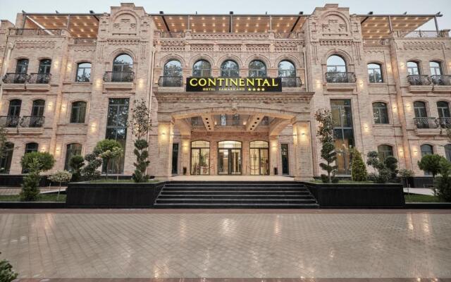 Отель Continental