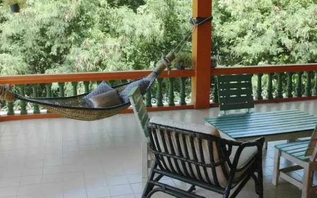 At Ease Guesthouse