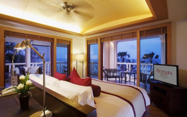 Отель Centara Grand Beach Resort Phuket 