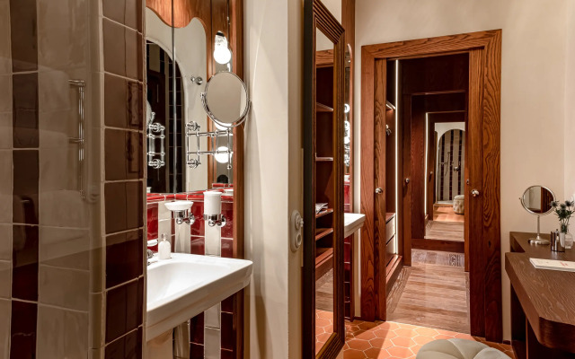 Chateau des Fleurs Hotel & Spa Paris