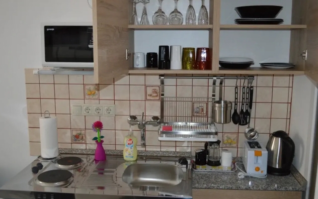 Happy Holiday Lux Apartments