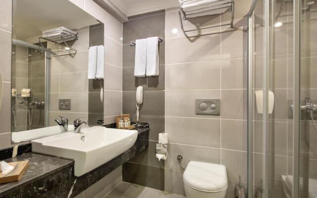 Crystal Aura Beach Resort & Spa – All Inclusive Resort