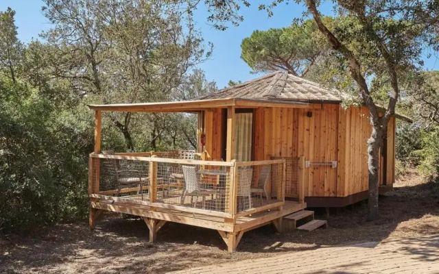 Paradù EcoVillage &  Resort