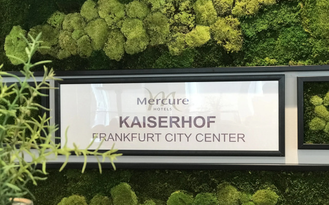 Отель Mercure Kaiserhof Frankfurt City Center