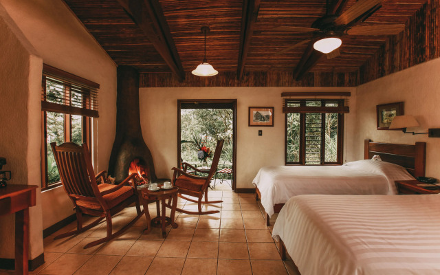 Villa Blanca Cloud Forest Hotel + Retreat