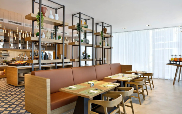Hilton Garden Inn Dubai Business Bay