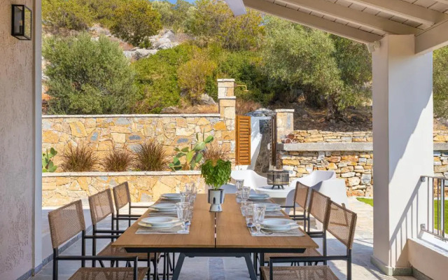 Chariclea Villa