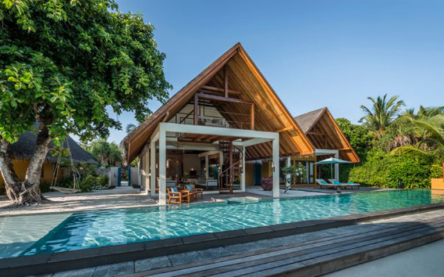 Four Seasons Resort  Maldives at Landaa Giraavaru