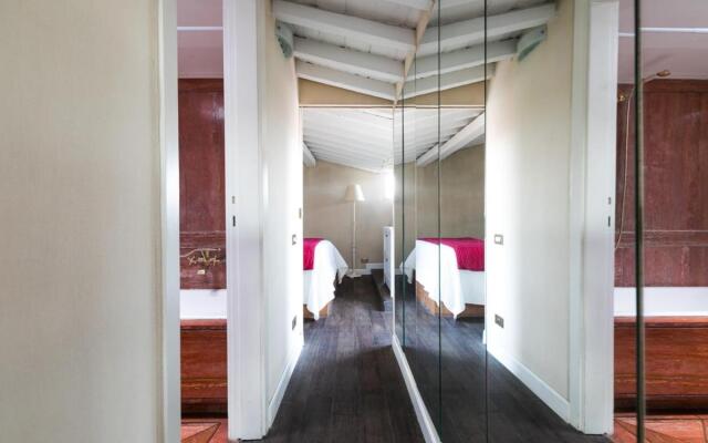 Pantheon Large Terrace Penthouse