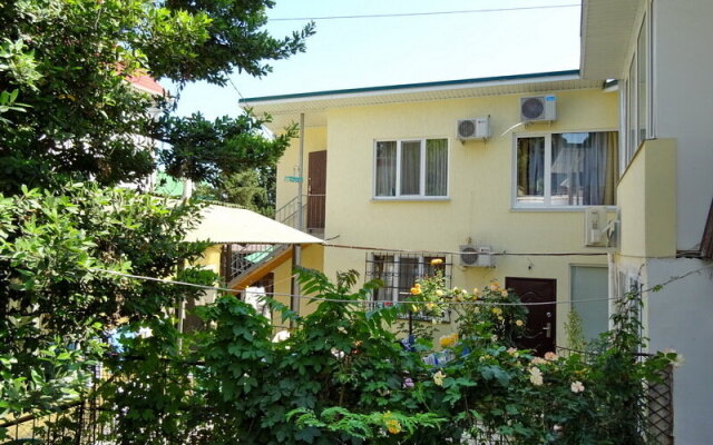 Guest House Alushta