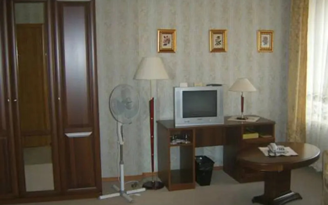 Anzhelika Guest House