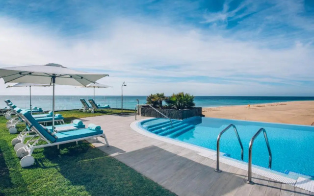 Iberostar Waves Playa Gaviotas -All Inclusive