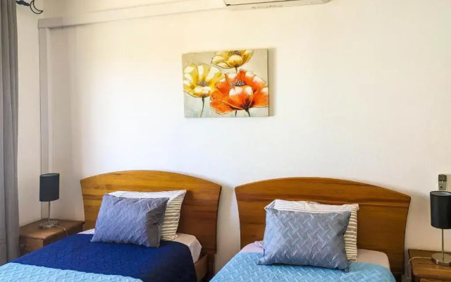 Two Bedroom Apartment — 110m2, AC, Terrace, Wi-Fi