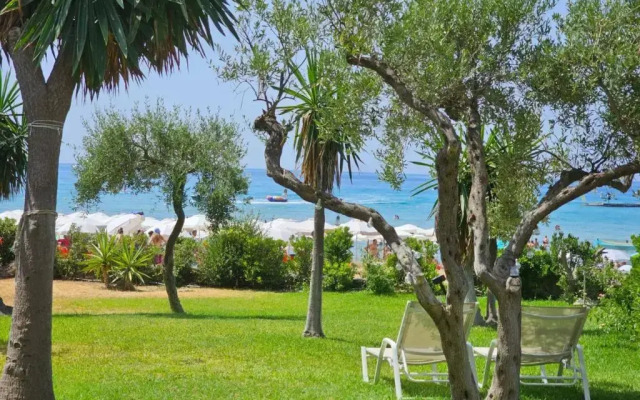 Corfu Glyfada Menigos Resort
