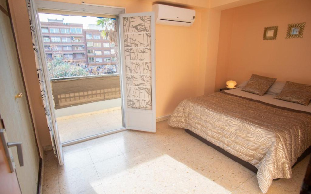 Apartamento cómodo a 10 min del centro