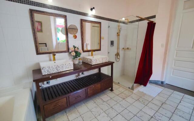 Casa Sanchez Hotel