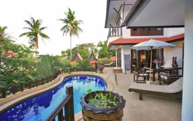 Paradise Island Estate
