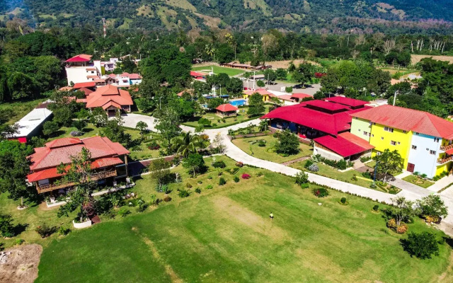 Rancho Guacamayos Hotel 