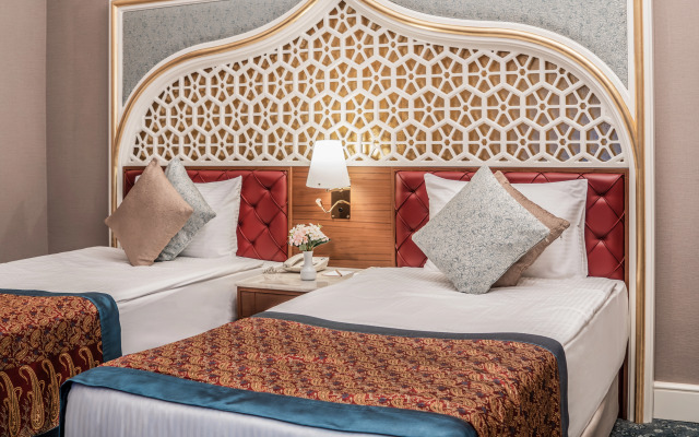 Royal Taj Mahal - All Inclusive