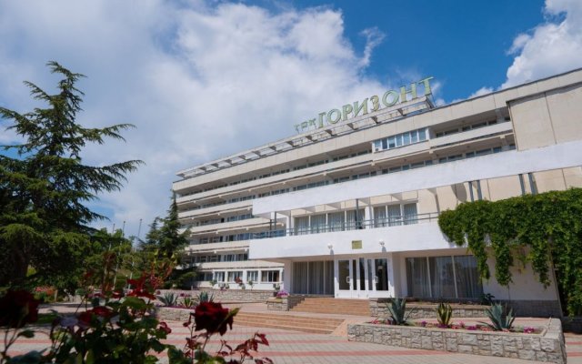 Kurortny Hotel Atelika Gorizont Sudak 2**