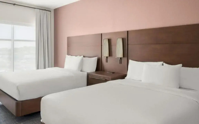 Residence Inn by Marriott Milwaukee Brookfield at Poplar Creek