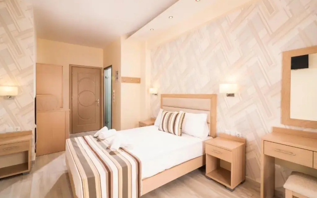 Отель Star Bay Luxury