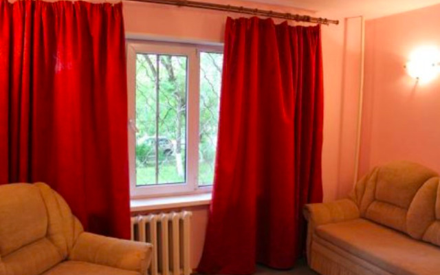 Economi Hotel Kraskovo