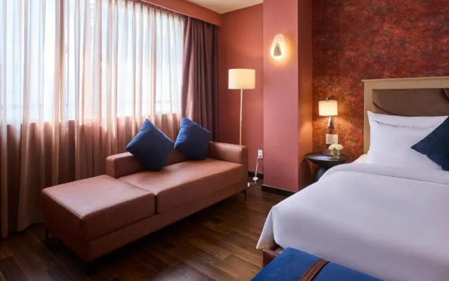 KiN Hotel Ly Tu Trong Edition