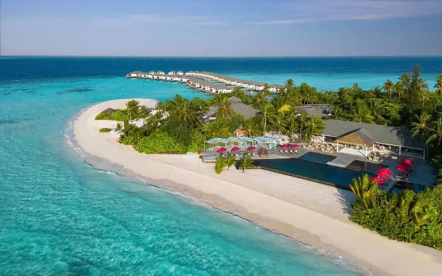 NH Collection Maldives Havodda Resort