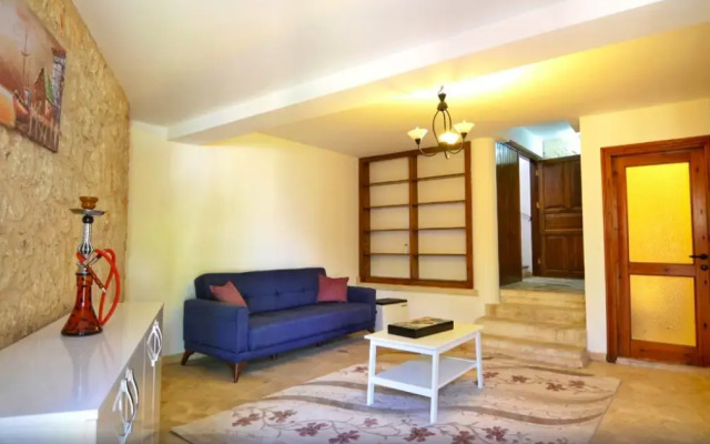 D la Veria Villa