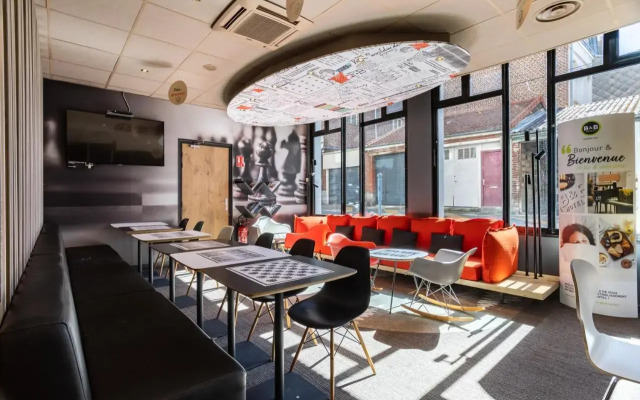 B&B HOTEL Arras Centre Les Places