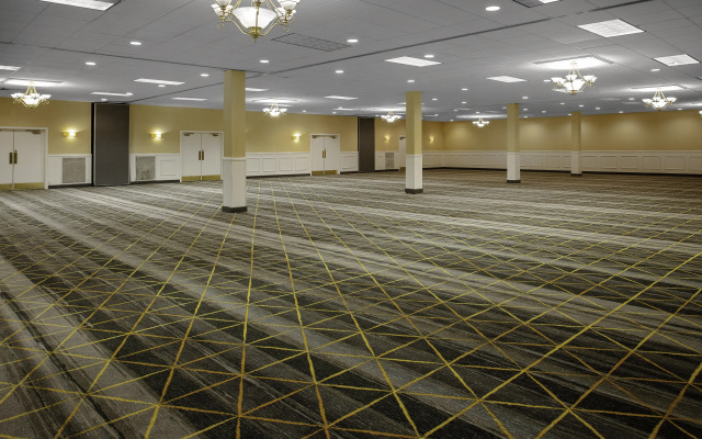 Holiday Inn Hotel & Suites Boston - Peabody by IHG