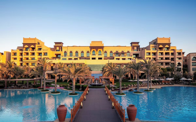 Saadiyat Rotana Resort and Villas