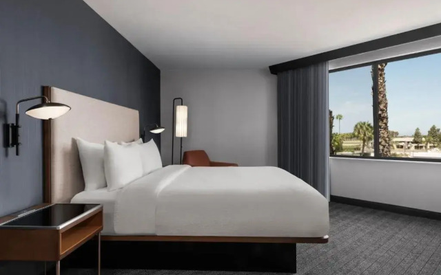 Courtyard by Marriott San Diego Miramar