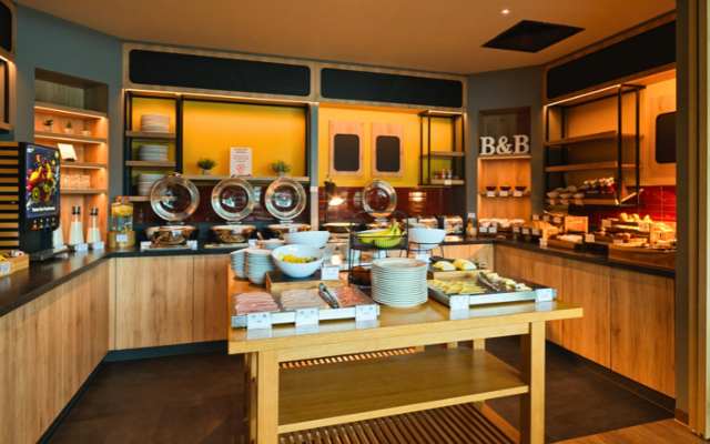 Отель B&B Hotel Derby