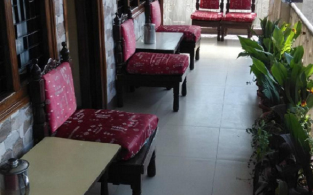 Hotel Maharaja