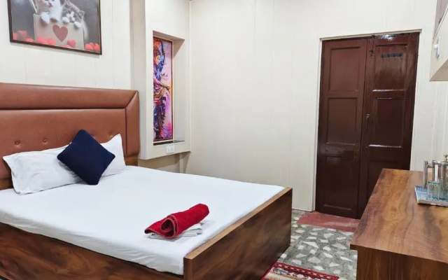 Hotel Raj