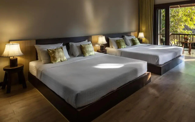 Lanna Dusita Riverside Boutique Resort
