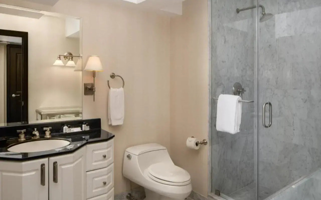 Manhattan Club Suite Apartments