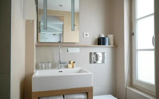 Отель Litteraire Arthur Rimbaud, BW Signature Collection