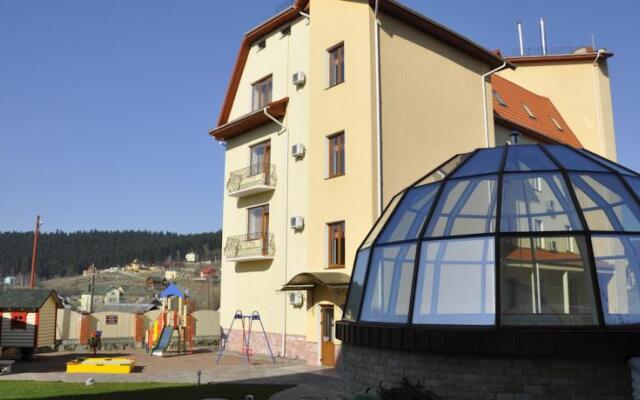 Hotel Tustan