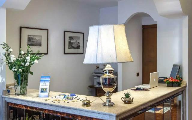 Hotel Caracciolo