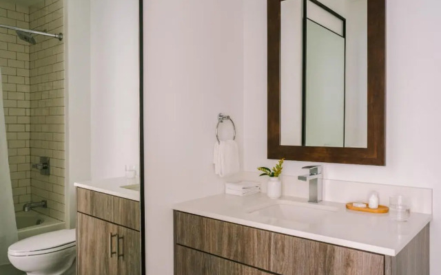 Sonder by Marriott Bonvoy The Witherspoon Apartments Center City