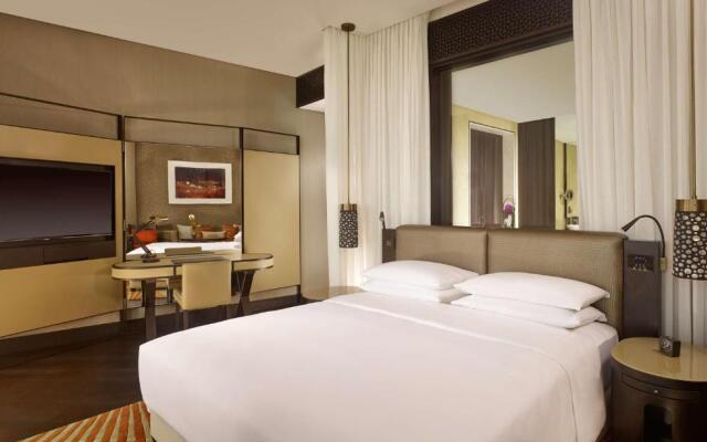 Grand Hyatt Abu Dhabi Hotel And Residences Emirates Pearl