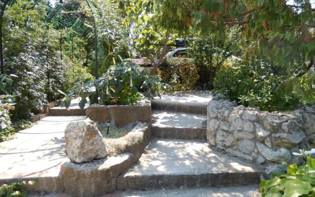 Villa Lira Guest House