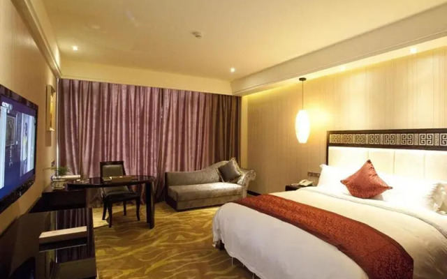Caston Huanglong Hotel