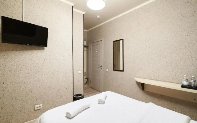 7 days hotel