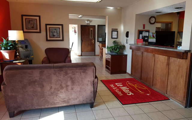 Le Mars Inn & Suites